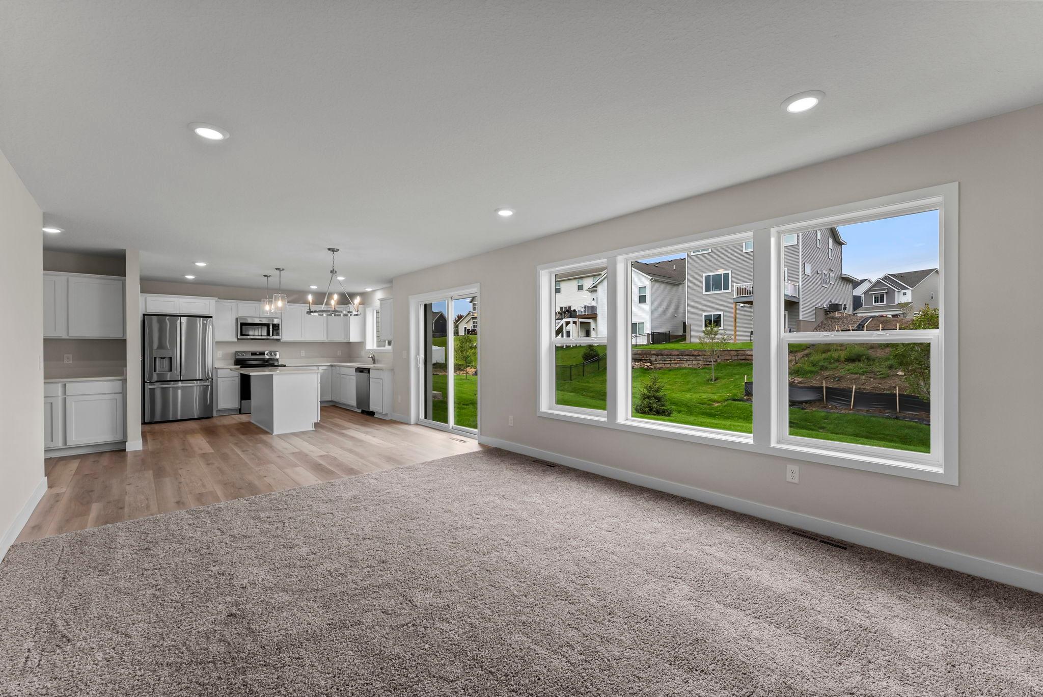 7451 Agate Trail Inver Grove Heights, MN 55077 - Photo 12 of 57