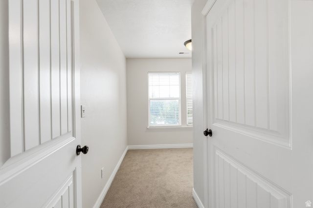 2029 West Crescent Row Mapleton, UT 84664 - Photo 10 of 28 Neutral color palette with carpet flooring, white trim, and window blinds