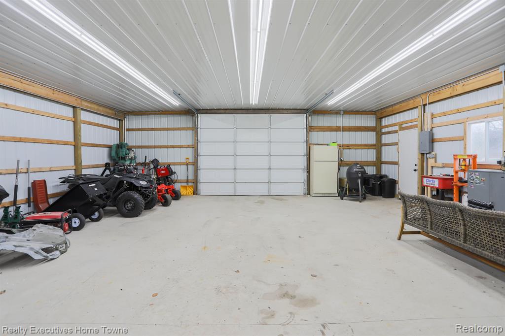 6123 Fargo Road Avoca, MI 48006 - Photo 47 of 48