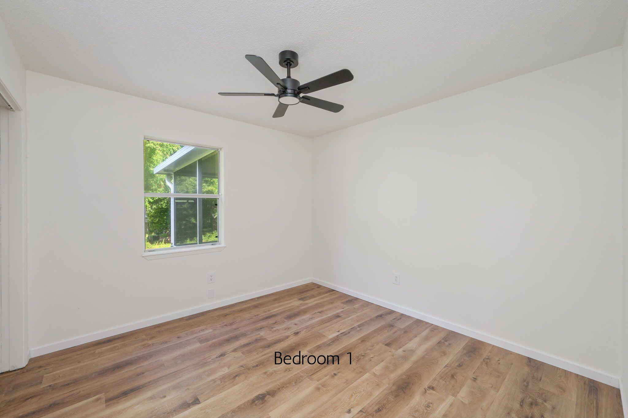 5340 Monterrey Road Crestview, FL 32539 - Photo 14 of 29 Bedroom 1