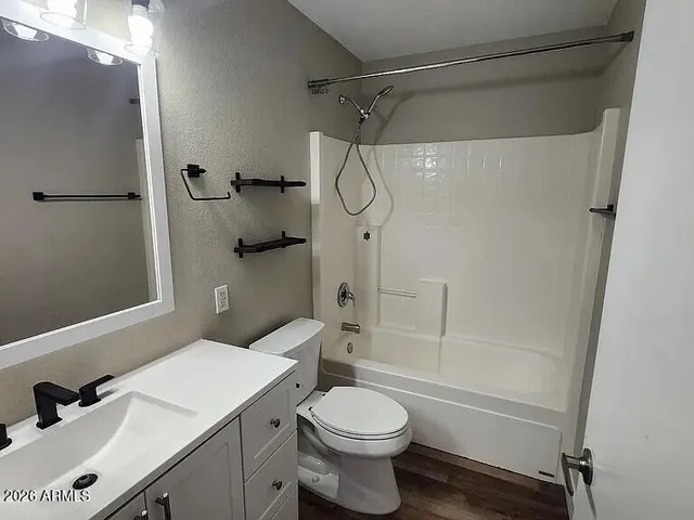 $2,000 | 8642 West Echo Lane, Peoria, AZ 85345