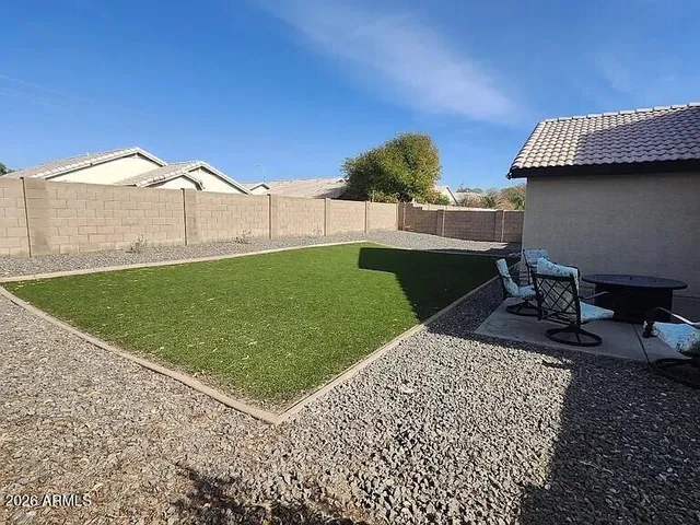 $2,000 | 8642 West Echo Lane, Peoria, AZ 85345