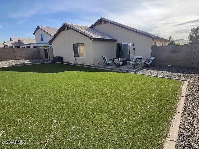 $2,000 | 8642 West Echo Lane, Peoria, AZ 85345