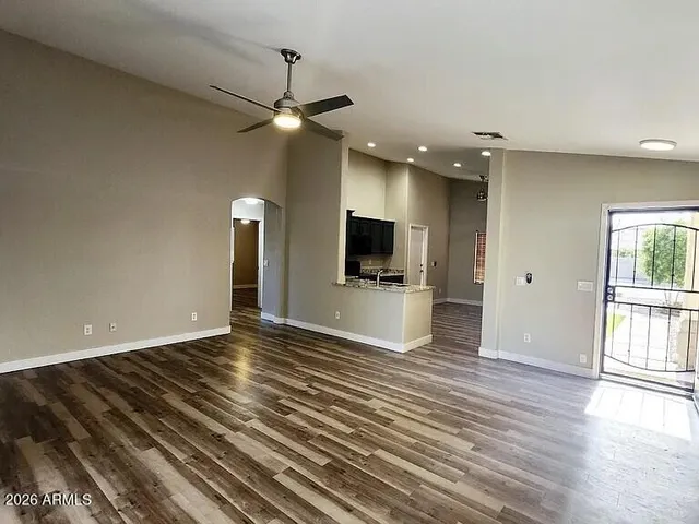 $2,000 | 8642 West Echo Lane, Peoria, AZ 85345