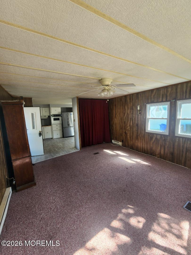 26 Raccoon Avenue Whiting, NJ 08759 - Photo 3 of 8 racoon liv rm 2