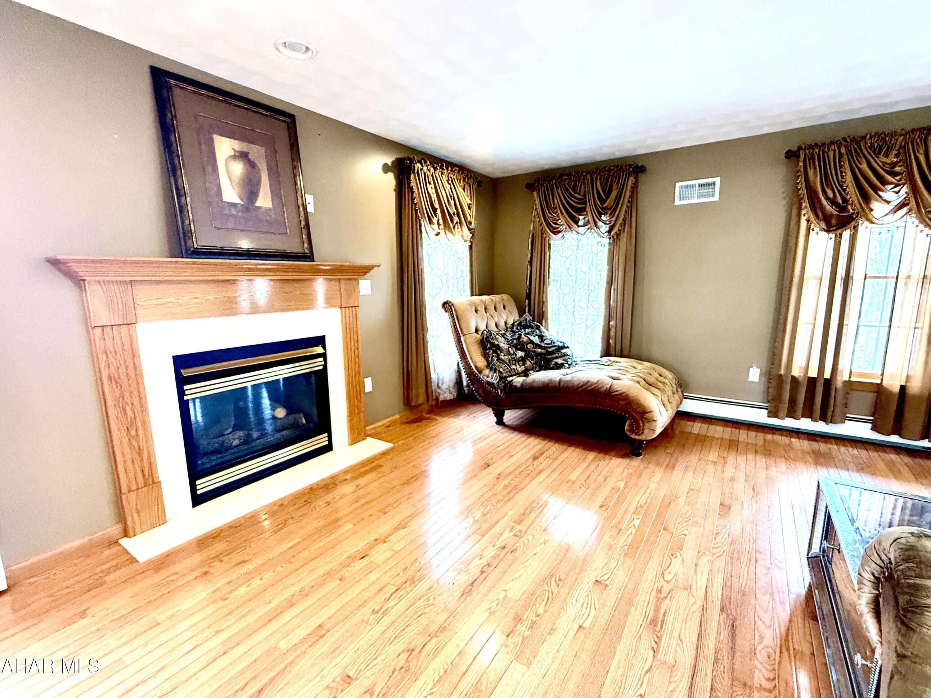 246 Castle Farms Road Altoona, PA 16601 - Photo 11 of 33