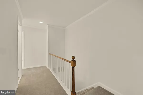 $3,600 | 2 Spindrift Way, Annapolis, MD 21403