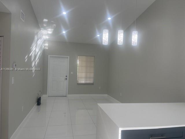 6990 Northwest 179th Street, Unit 2012 Hialeah, FL 33015 - Photo 11 of 21