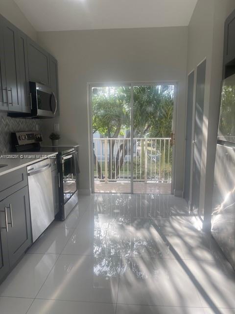 6990 Northwest 179th Street, Unit 2012 Hialeah, FL 33015 - Photo 13 of 21