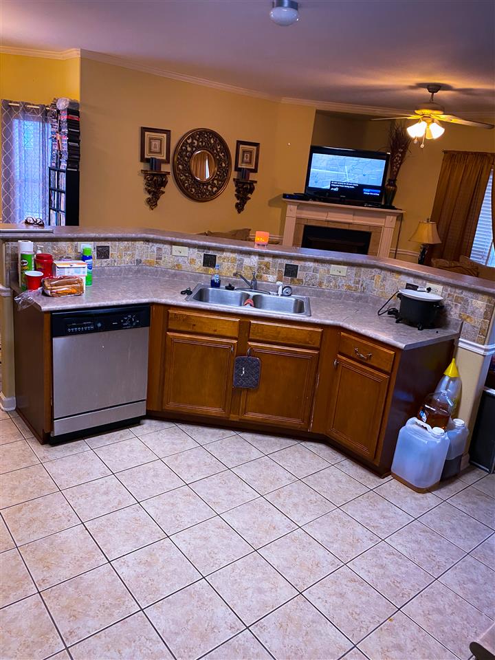 5195 Guffin Road Bartlett, TN 38135 - Photo 5 of 19 Gallery Image 5