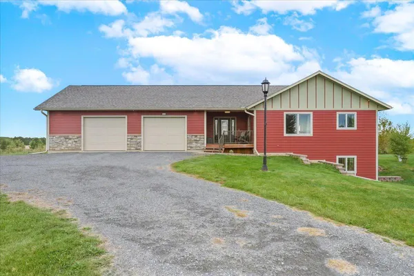 $599,000 | 1629 83rd Street, New Richmond, WI 54017