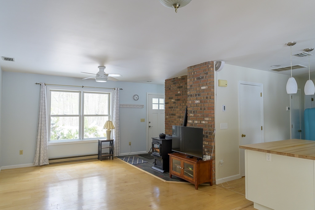 97 Gulf Road Belchertown, MA 01007 - Photo 6 of 35