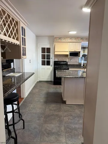 $4,300 | 79 Friar Lane, Clifton, NJ 07013