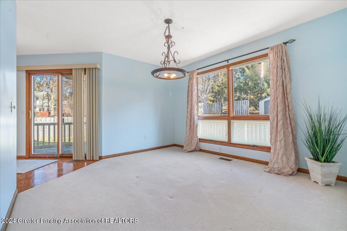 3903 West Herbison Road Dewitt, MI 48820 - Photo 9 of 51 14-Media Jett-22