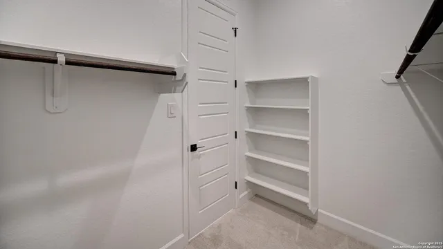 $499,900 | 183 Mountain Oak, Castroville, TX 78009