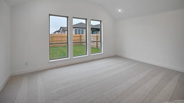 $499,900 | 183 Mountain Oak, Castroville, TX 78009