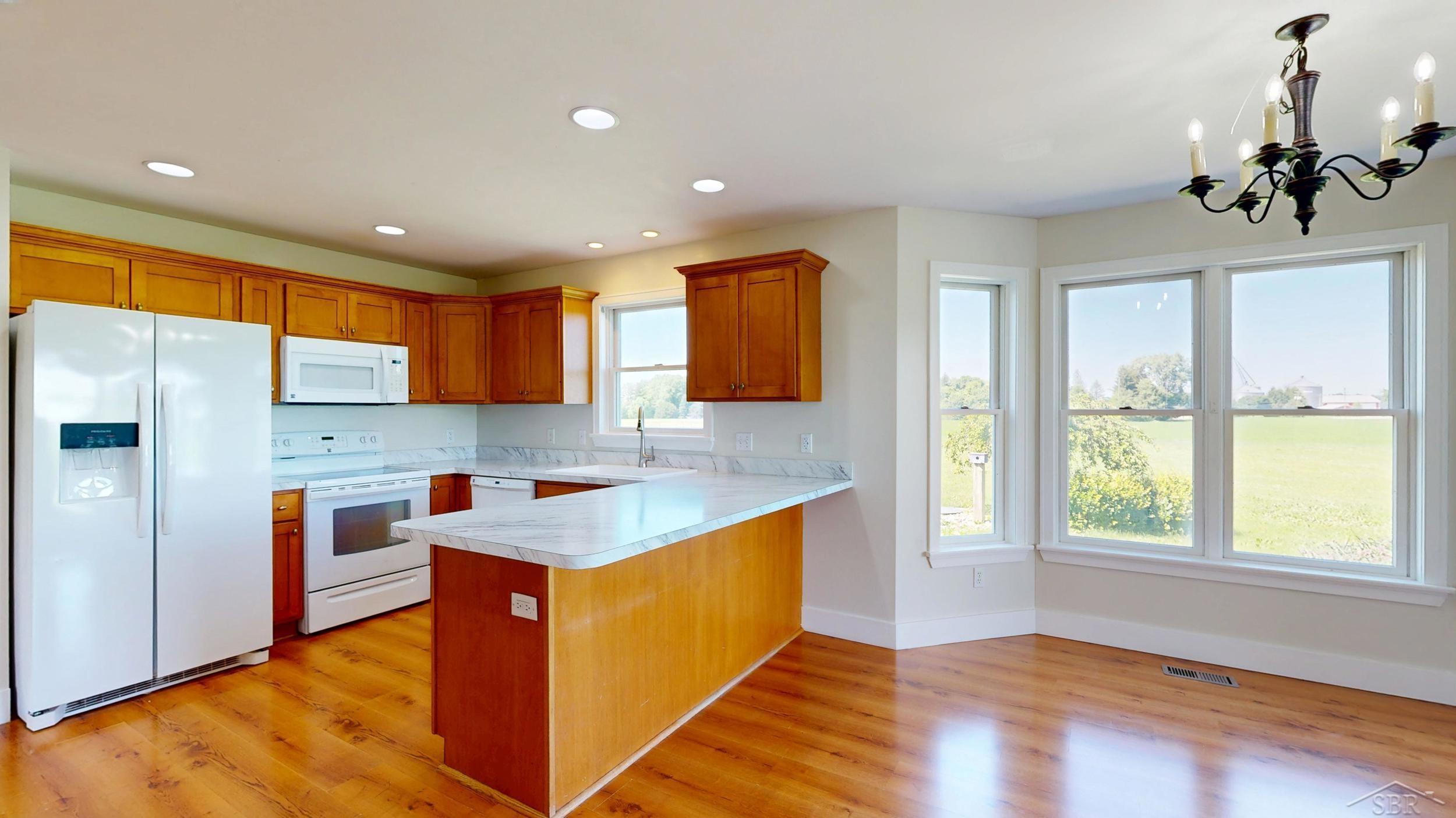 9451 West Tuscola Road Frankenmuth, MI 48734 - Photo 11 of 58