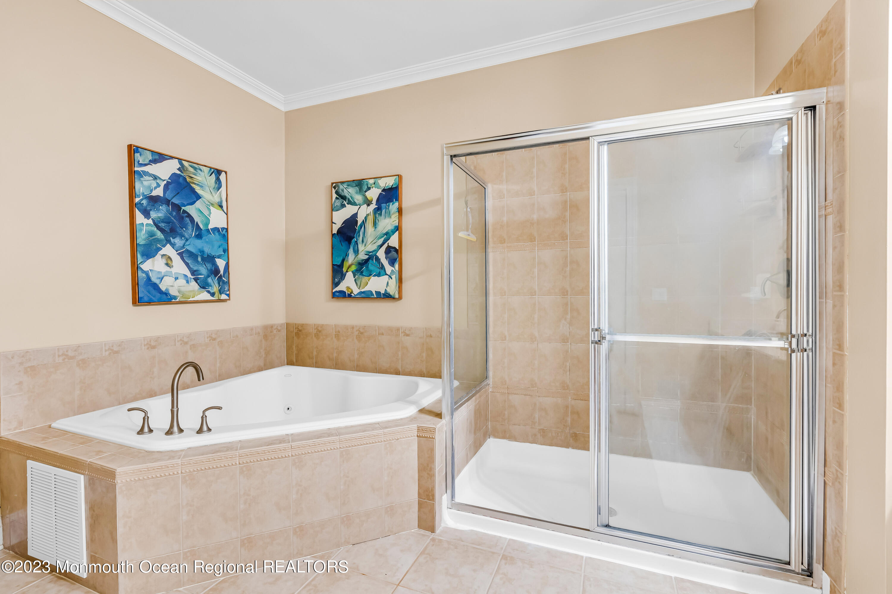 310 April Way Middletown, NJ 07748 - Photo 18 of 31 a bathroom with a bathtub and a shower