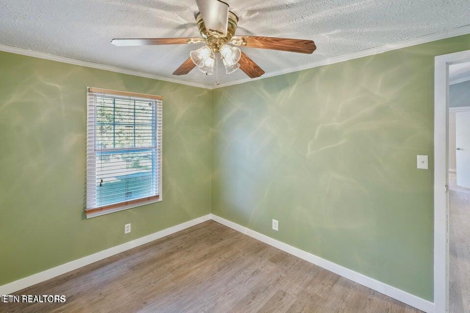 4405 Greeley Ford Road Knoxville, TN 37920 - Photo 19 of 25 20241016020240621727000000-o