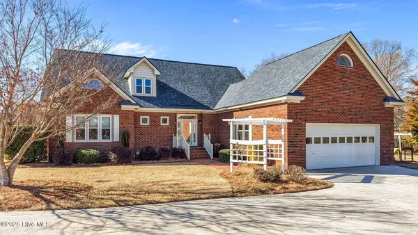 $619,900 | 6303 Pointe Lane, Rocky Mount, NC 27803