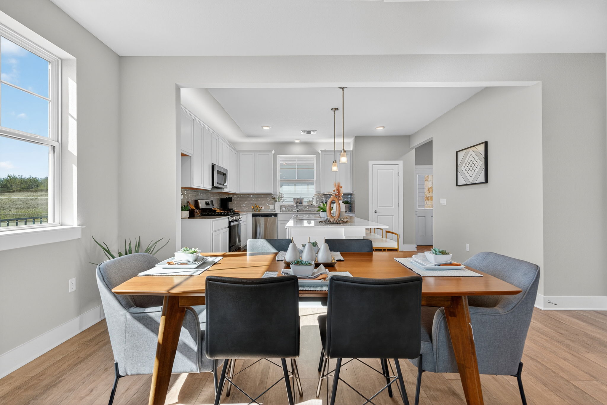 5902 Rotunda View Austin, TX 78747 - Photo 13 of 38 Dining space with light wood-style floors