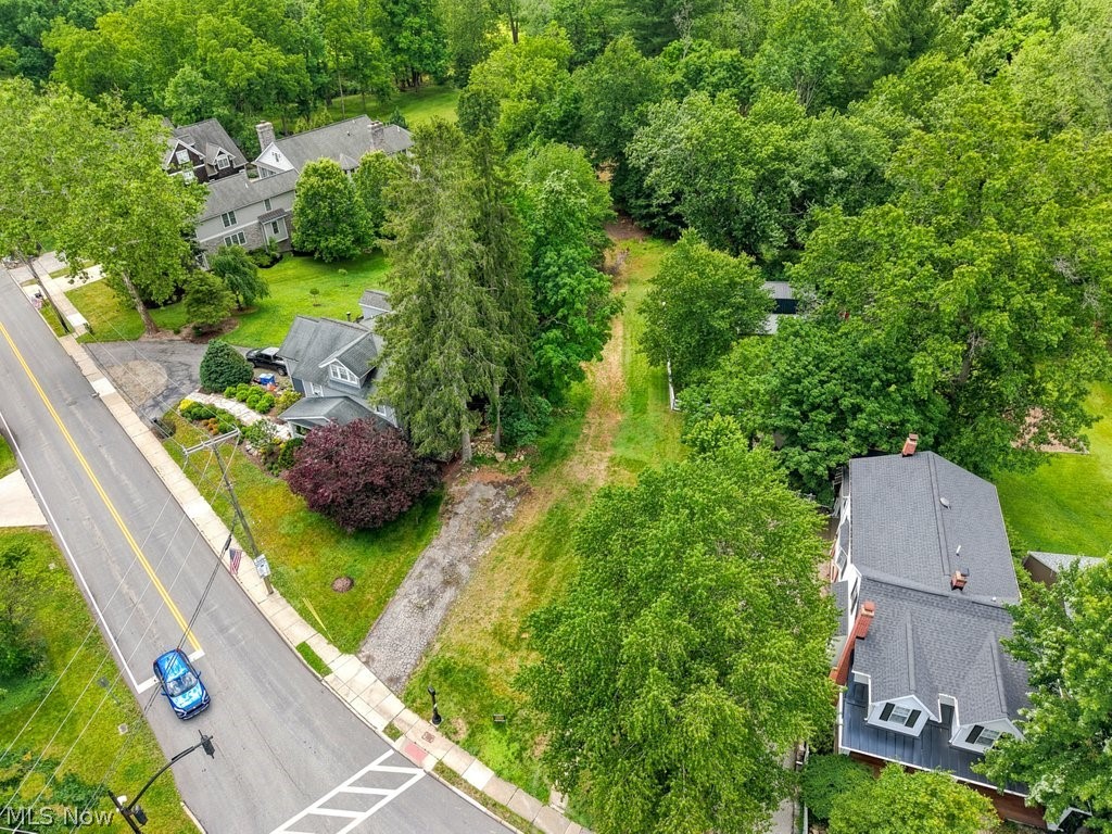 106 Solon Road Chagrin Falls, OH 44022 - Photo 7 of 12 Gallery Image 7