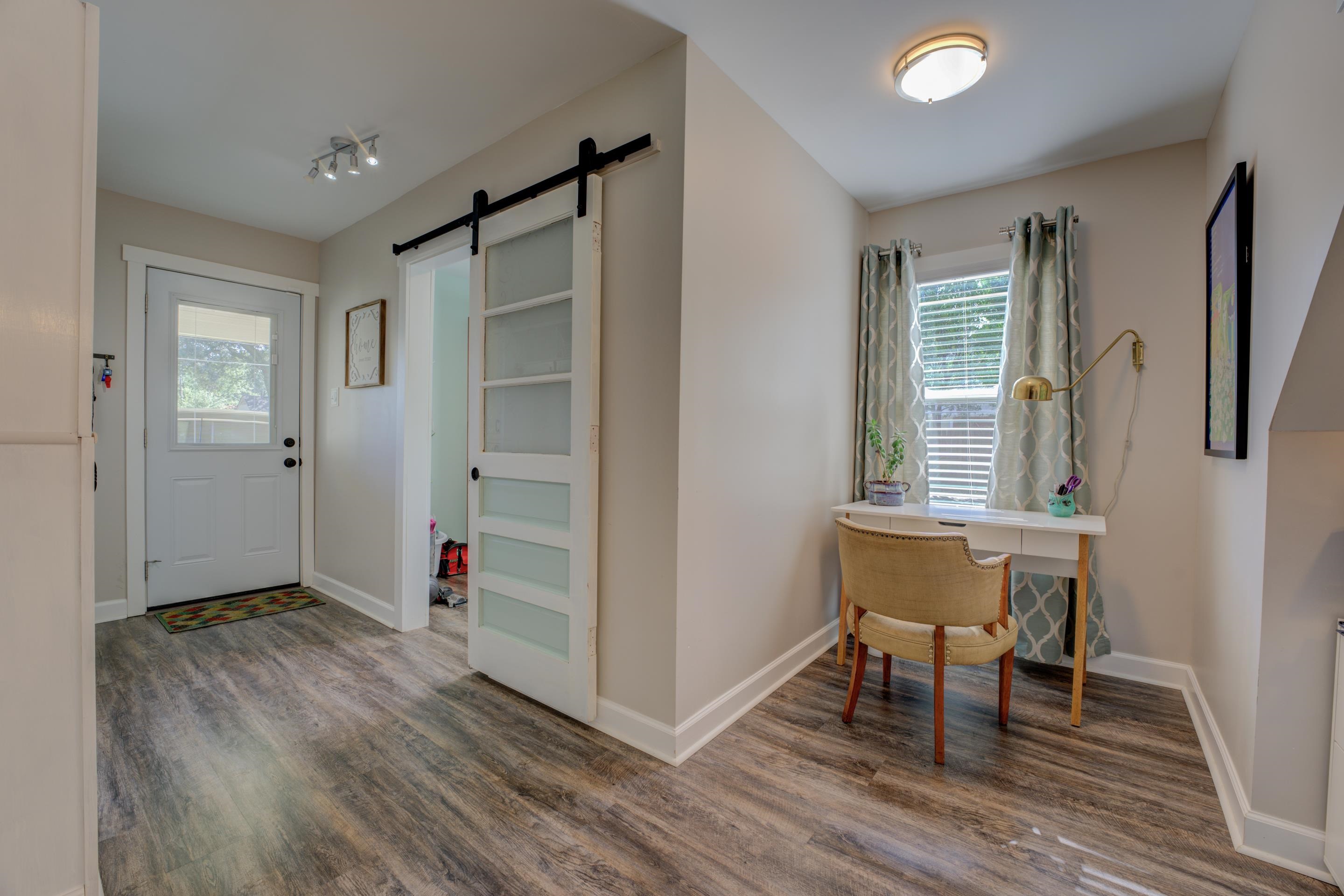 1501 Hayne Road Memphis, TN 38119 - Photo 7 of 33 a view of livingroom with furniture and wooden floor