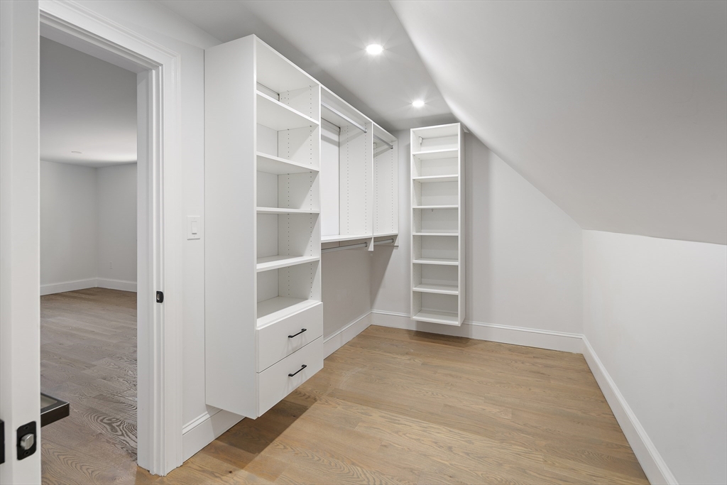 124 Lovejoy Road Andover, MA 01810 - Photo 15 of 32