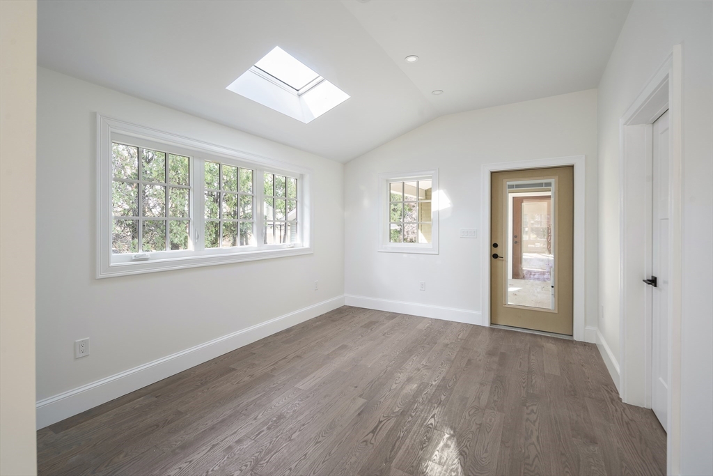 124 Lovejoy Road Andover, MA 01810 - Photo 22 of 32