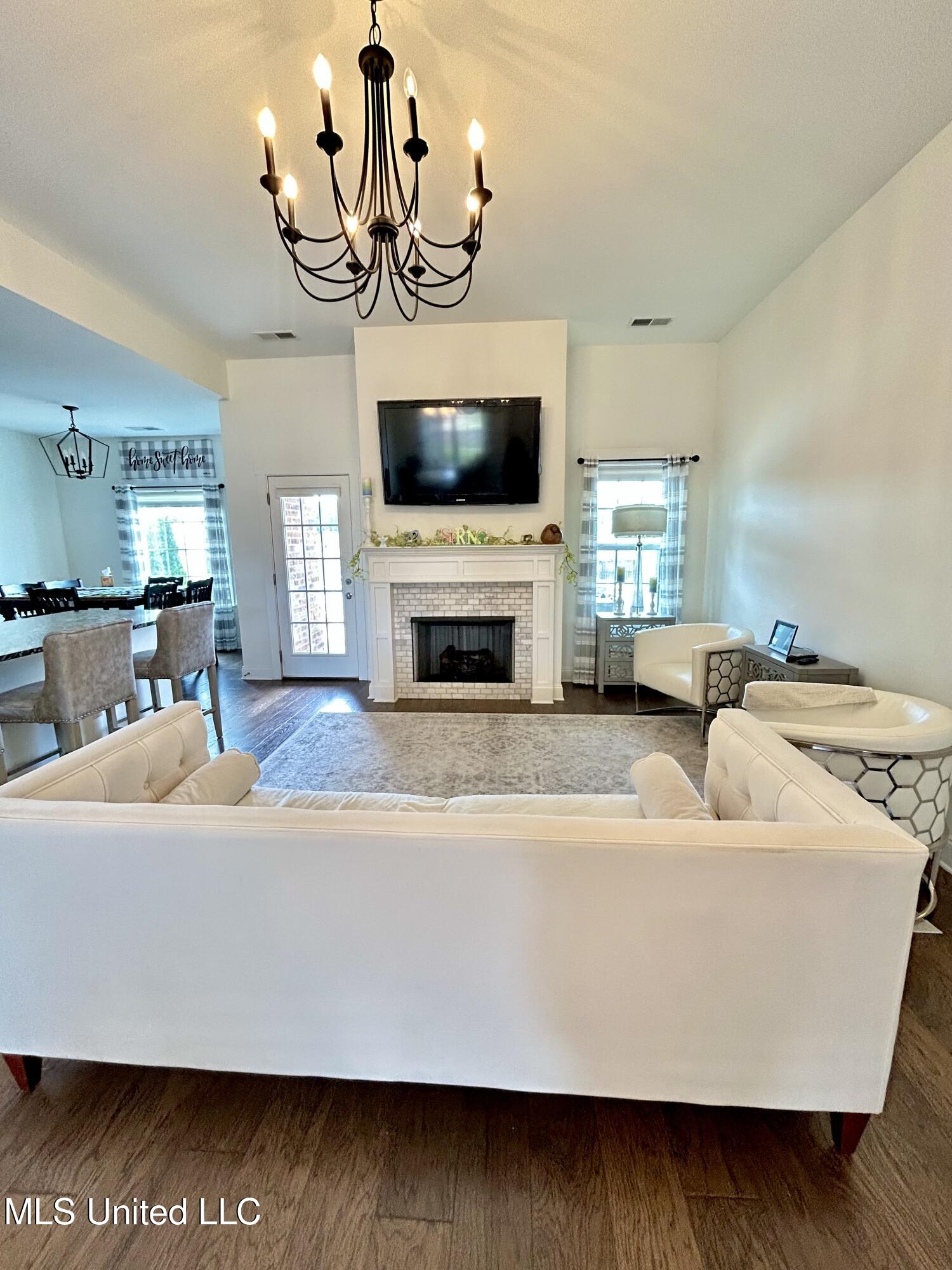 698 Rikard Drive Hernando, MS 38632 - Photo 11 of 25 IMG_7424