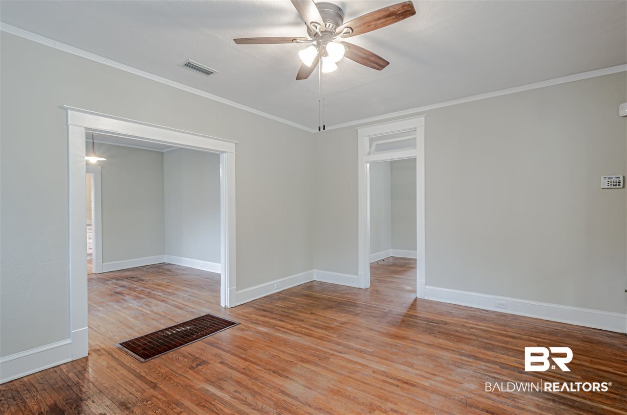 157 Houstreeton Street Mobile, AL 36606 - Photo 15 of 40