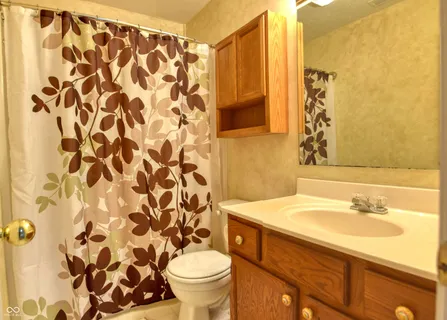 $209,900 | 1221 Tealpoint Court, Indianapolis, IN 46229