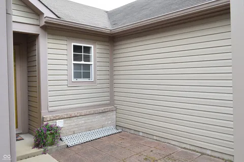 $209,900 | 1221 Tealpoint Court, Indianapolis, IN 46229