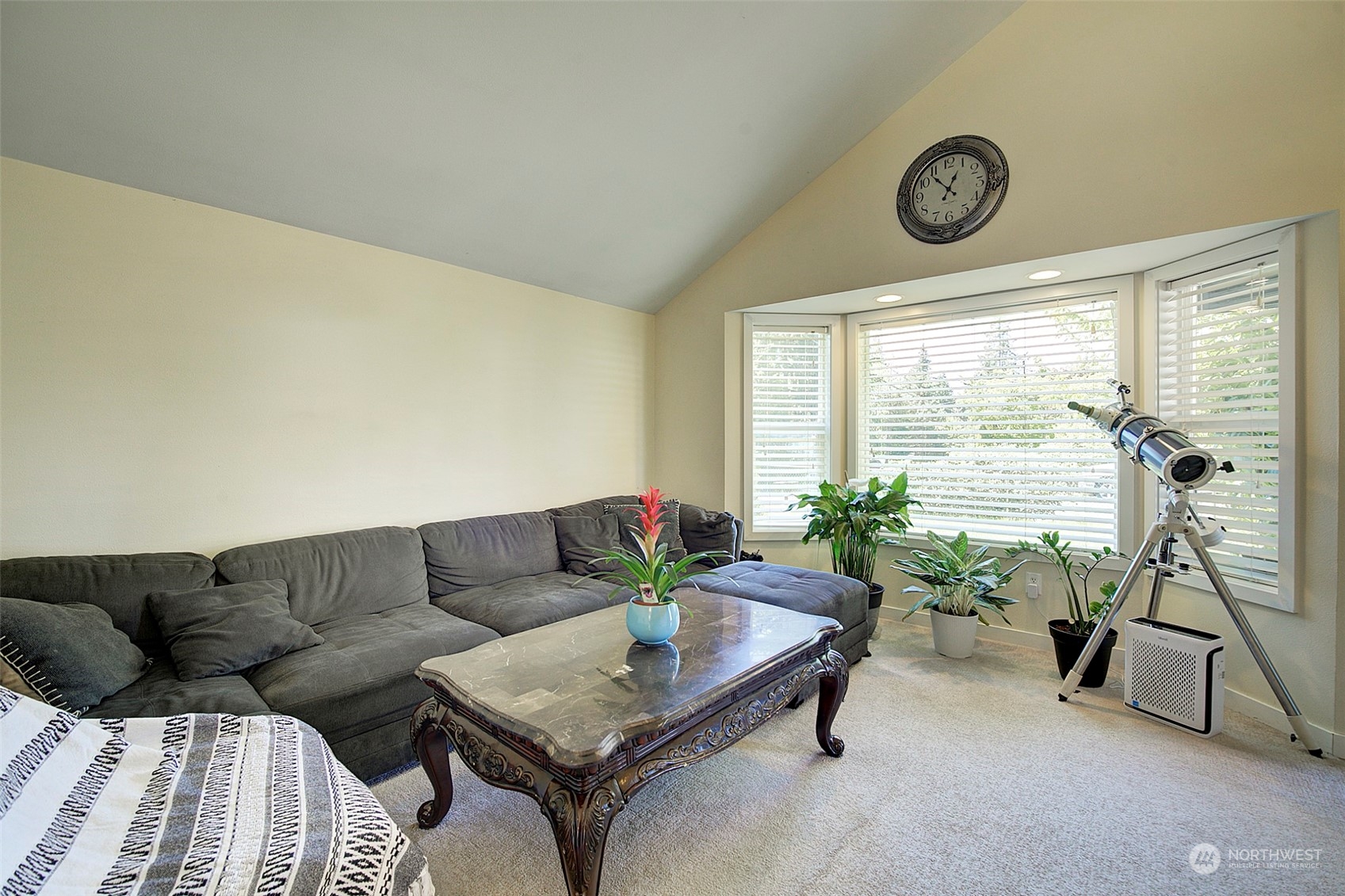 11717 2nd Drive Southeast, Unit A & B Everett, WA 98208 - Photo 8 of 40 a living room with furniture and a large window