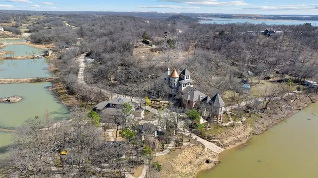 $2,400,000 | 228 Private Road 1758, Chico, TX 76431