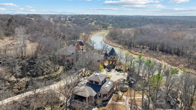 $2,400,000 | 228 Private Road 1758, Chico, TX 76431