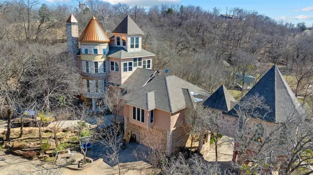 $2,400,000 | 228 Private Road 1758, Chico, TX 76431