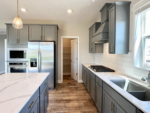 $710,000 | 1504 Clover Preserve Way, Chaska, MN 55318