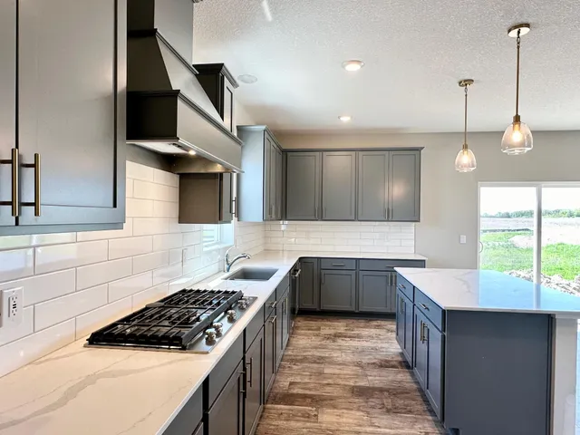 $710,000 | 1504 Clover Preserve Way, Chaska, MN 55318