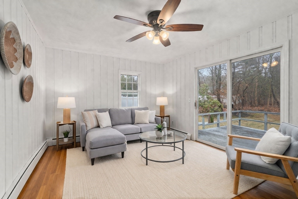 8 Woodfall Road Medfield, MA 02052 - Photo 17 of 41