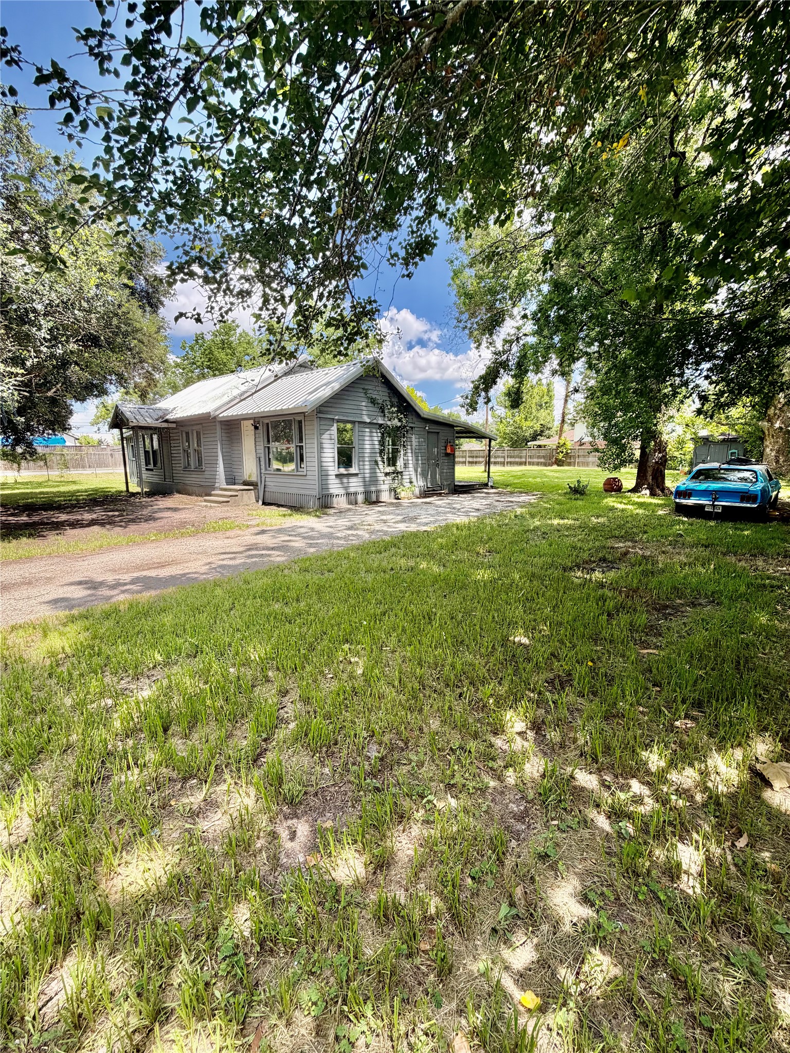 5603 Apgar Street Houston, TX 77032 - Photo 3 of 13