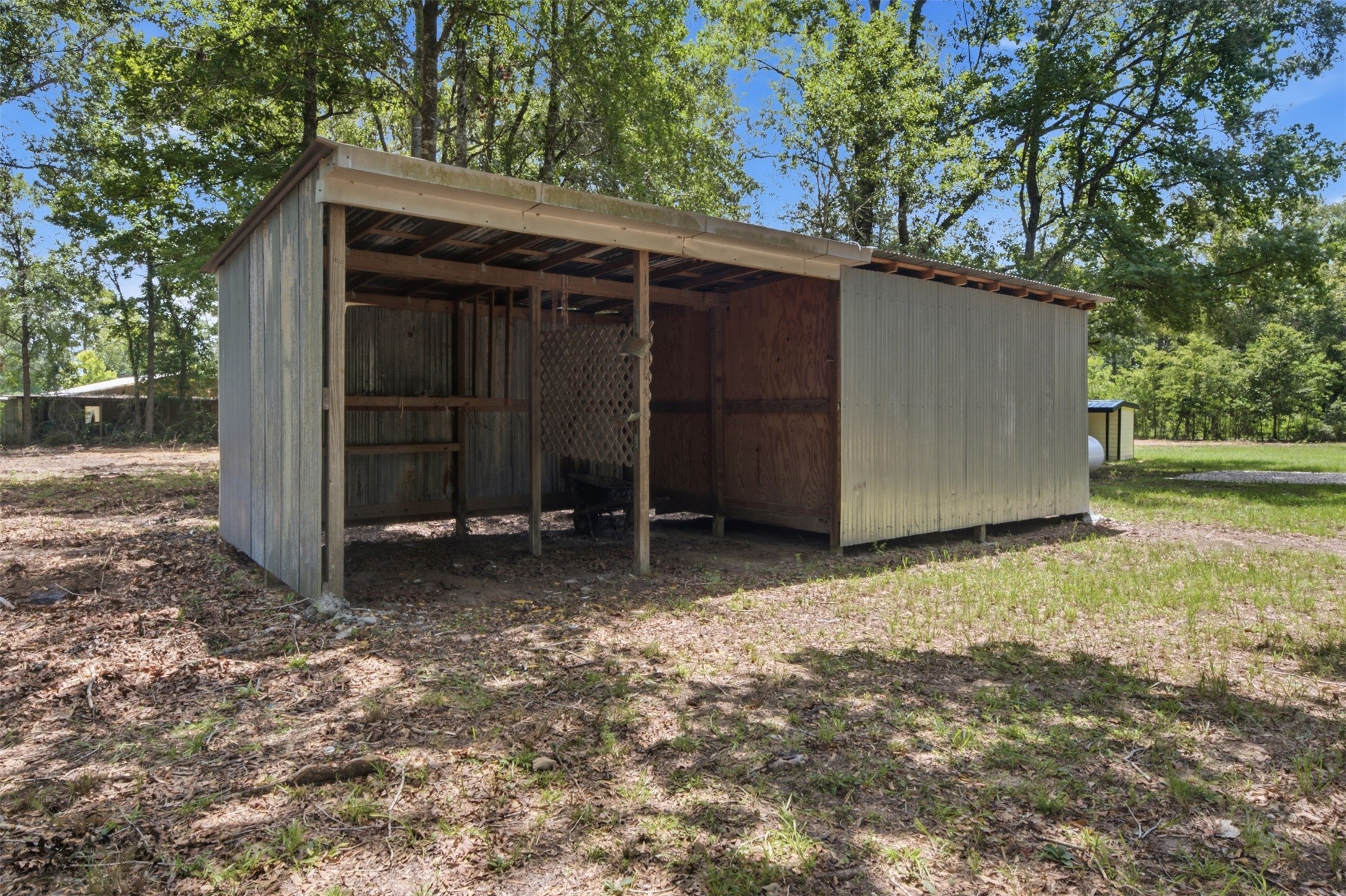 410 Oak Knoll Road Cleveland, TX 77328 - Photo 29 of 46