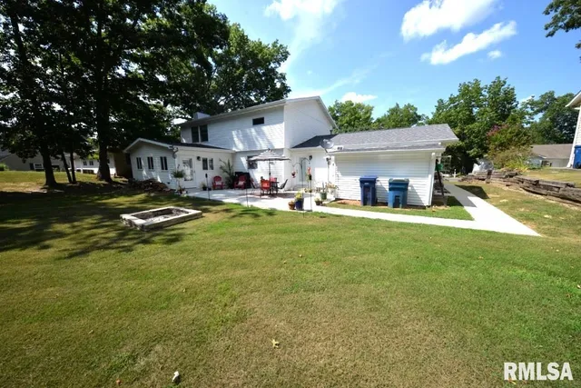 $350,000 | 4211 Fox Crk Drive, Mount Vernon, IL 62864