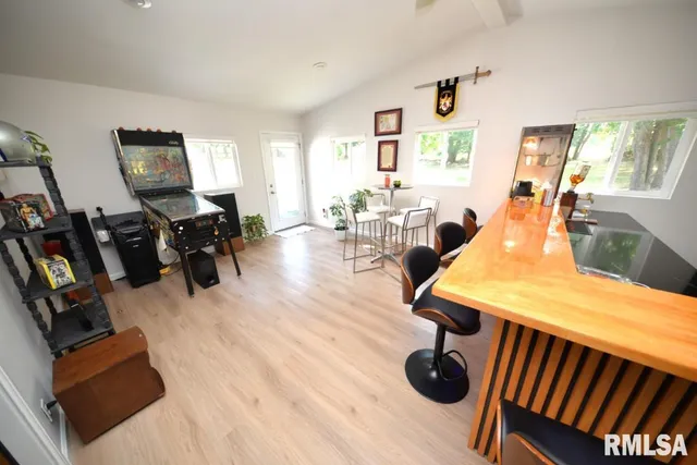 $350,000 | 4211 Fox Crk Drive, Mount Vernon, IL 62864