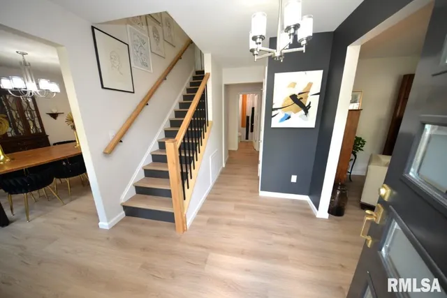 $350,000 | 4211 Fox Crk Drive, Mount Vernon, IL 62864