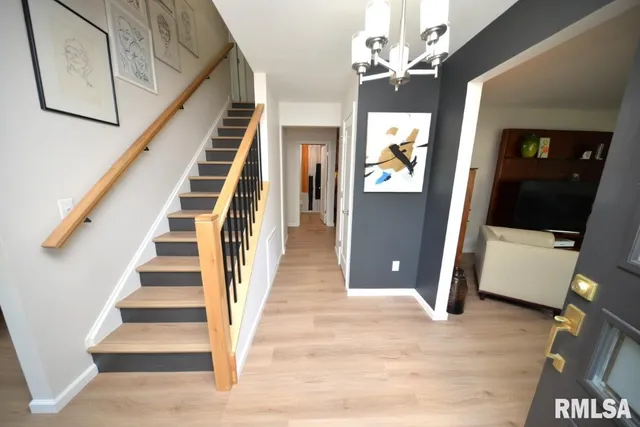 $350,000 | 4211 Fox Crk Drive, Mount Vernon, IL 62864