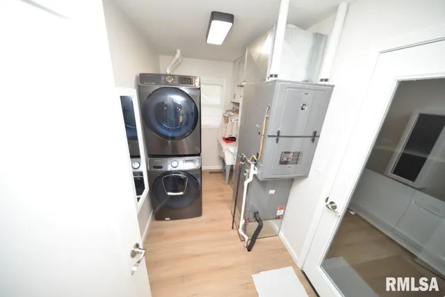 $350,000 | 4211 Fox Crk Drive, Mount Vernon, IL 62864