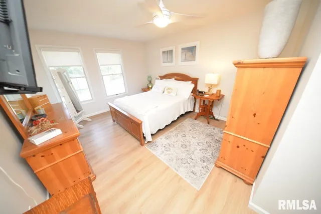 $350,000 | 4211 Fox Crk Drive, Mount Vernon, IL 62864