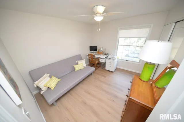 $350,000 | 4211 Fox Crk Drive, Mount Vernon, IL 62864