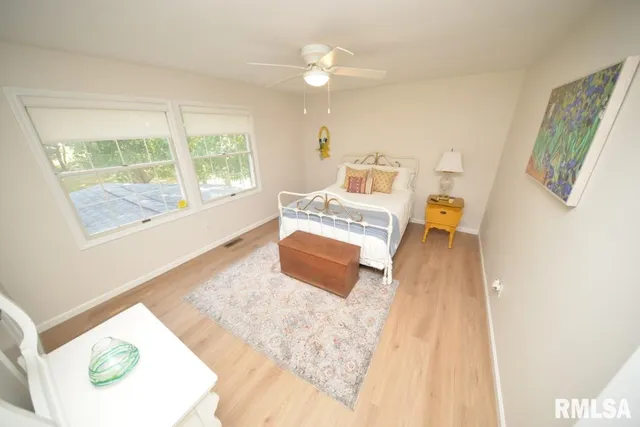 $350,000 | 4211 Fox Crk Drive, Mount Vernon, IL 62864